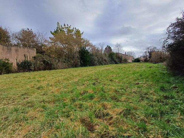 Terrain vente à Niort, La Rochénard