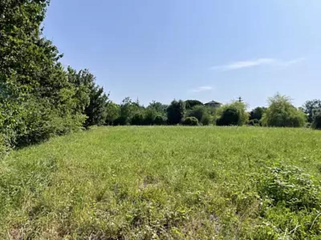 Terrain vente à France métropolitaine, La Romieu