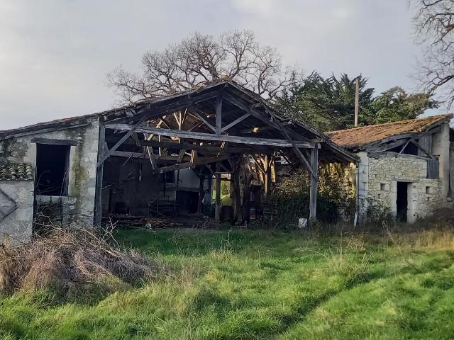 Maison vente à La Romieu, En Ville