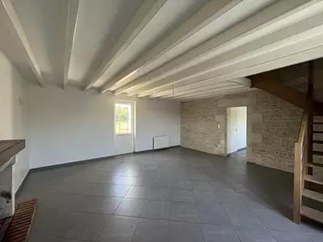 Maison location à Les Mottes, La Ronde