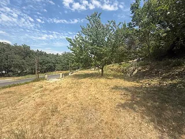 Terrain vente à Aix-en-Provence, La Roque-d'anthéron