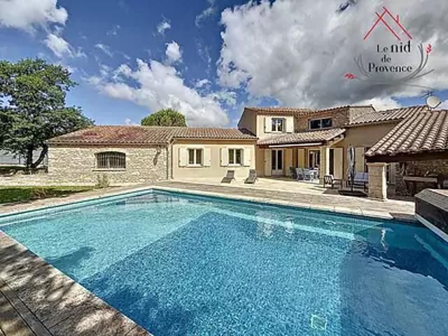 Maison vente à Carpentras, La Roque-sur-pernes