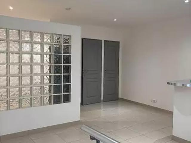 Appartement vente à La Roquebrussanne, Var