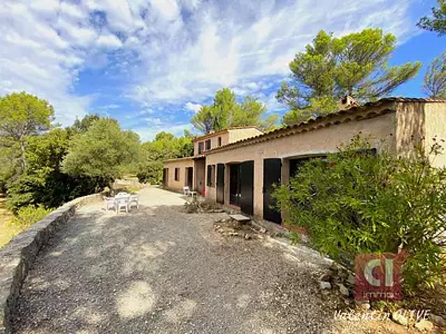 Maison vente à La Roquebrussanne