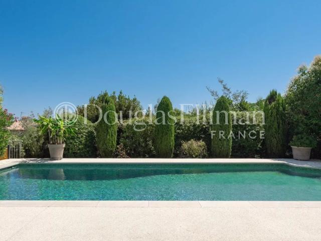 Maison vente à Grasse, La Roquette-sur-siagne