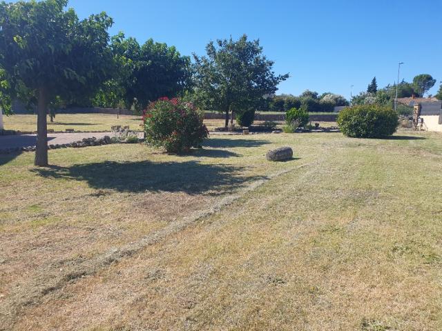 Terrain vente à Nîmes, La Rouvière