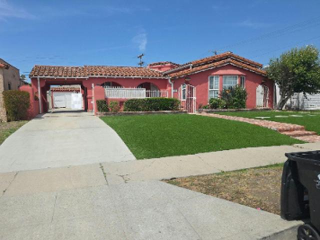 House for sale in Canoga Park, California