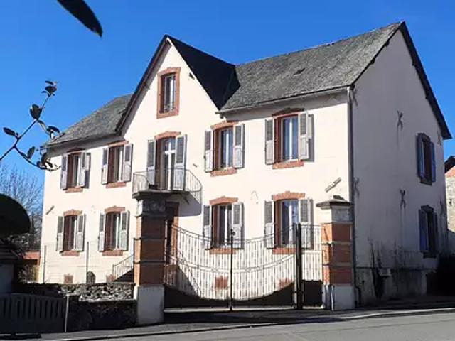 Maison vente à Villefranche-de-Rouergue, La Salvetat-peyralès