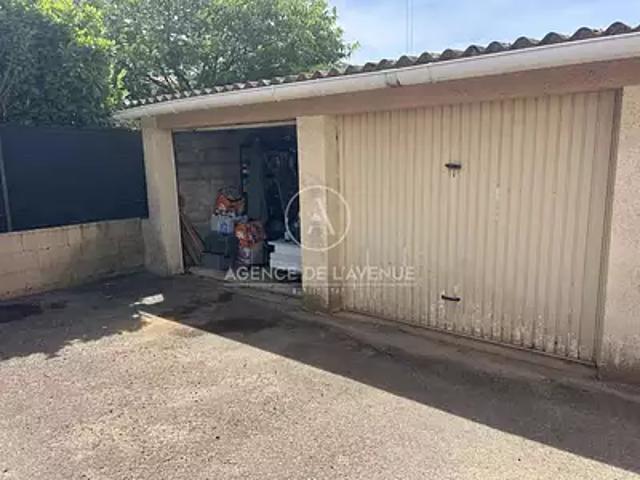 Garage vente à Arrondissement de Toulon, La Seyne-sur-mer