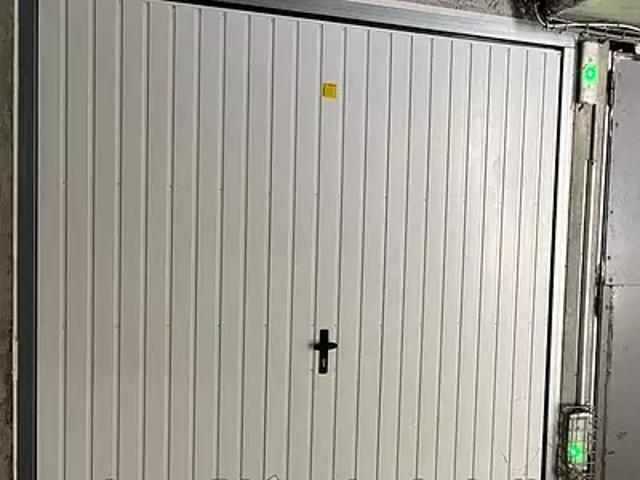 Garage vente à Arrondissement de Toulon, La Seyne-sur-mer