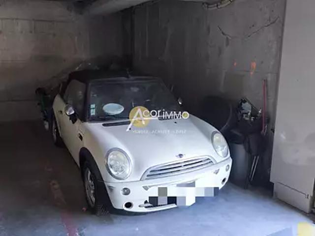 Garage vente à Arrondissement de Toulon, La Seyne-sur-mer