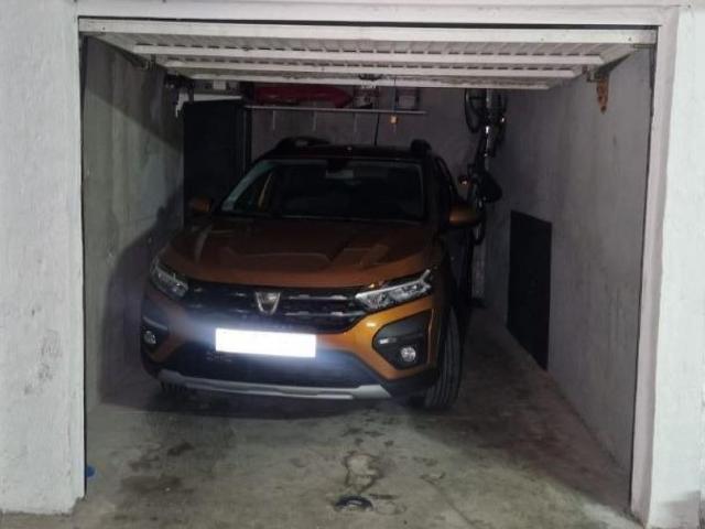 Garage vente à Arrondissement de Toulon, La Seyne-sur-mer
