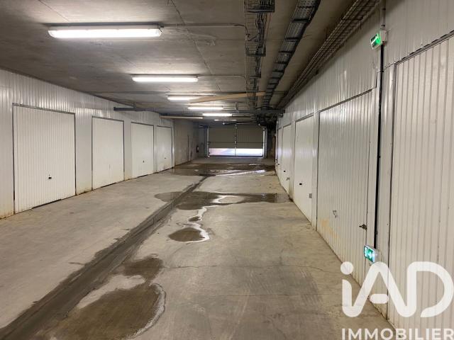 Garage vente à Arrondissement de Toulon, La Seyne-sur-mer