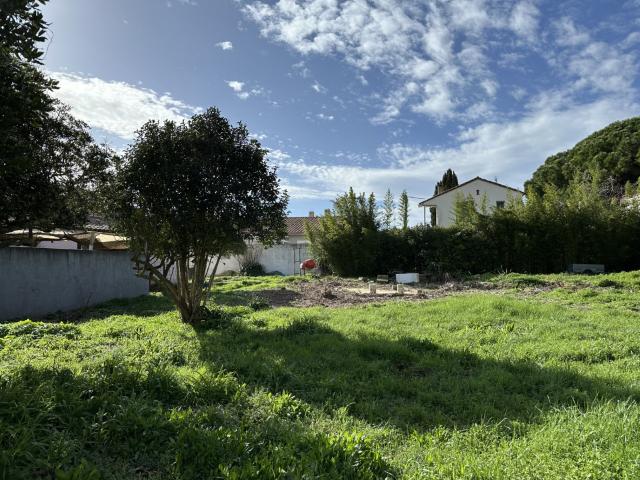 Terrain vente à Arrondissement de Toulon, La Seyne-sur-mer