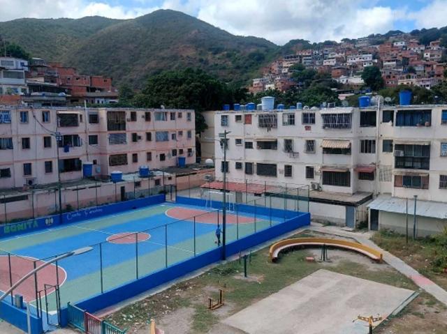 Apartamento en venta en Vargas