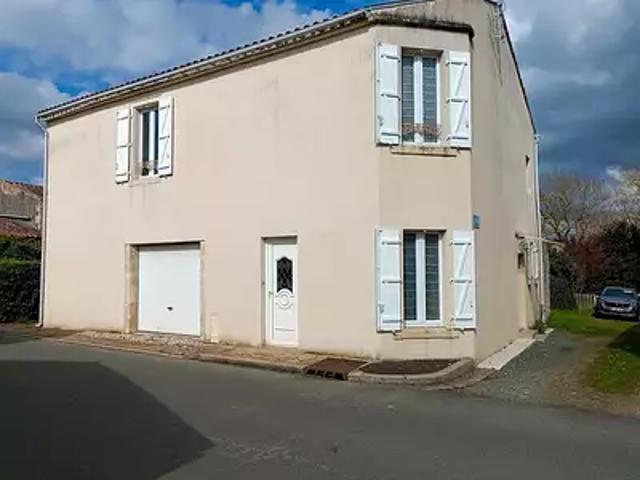 Maison vente à Fontenay-le-Comte, La Taillée