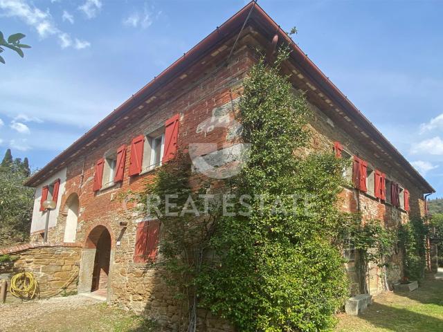 Casa in vendita a Castiglion Fiorentino, Toscana