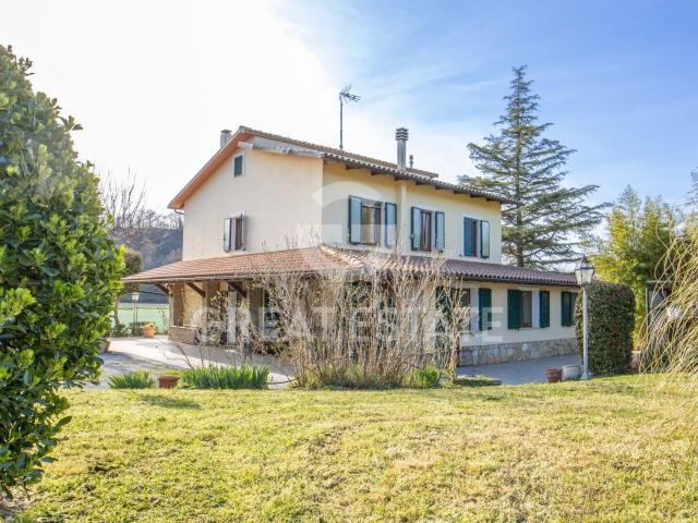 Casa in vendita a Il Poggio, Città Della Pieve