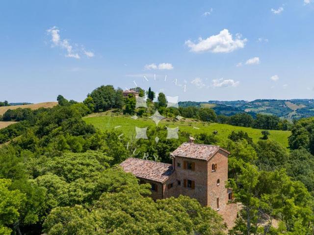 Casa in vendita a Marche, Pesaro E Urbino