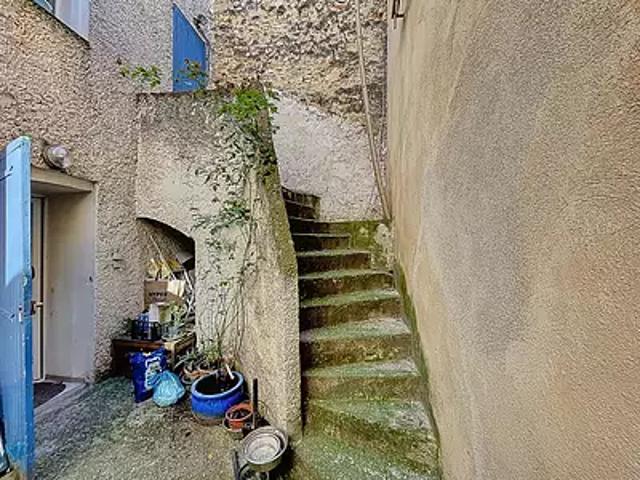 Appartement vente à Apt, La Tour-d'aigues