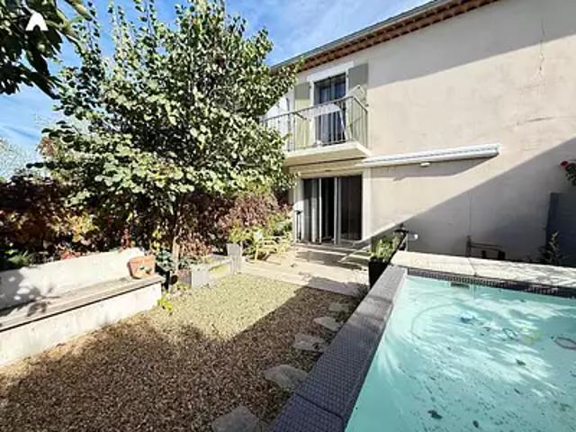 Maison vente à Apt, La Tour-d'aigues