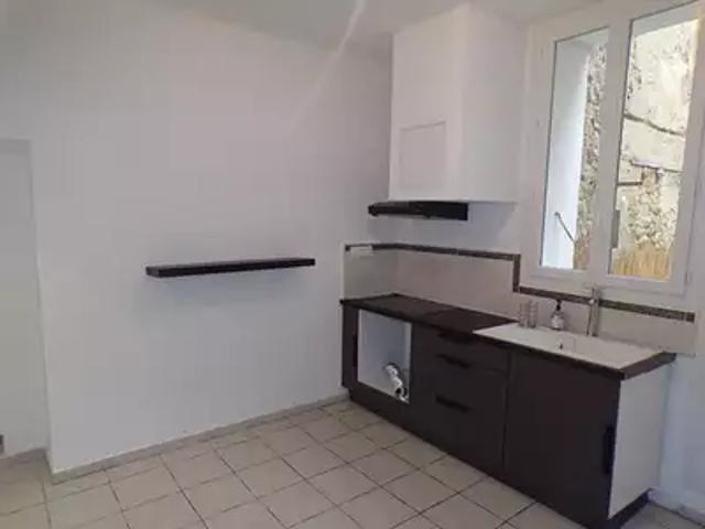 Appartement location à Apt, La Tour-d'aigues