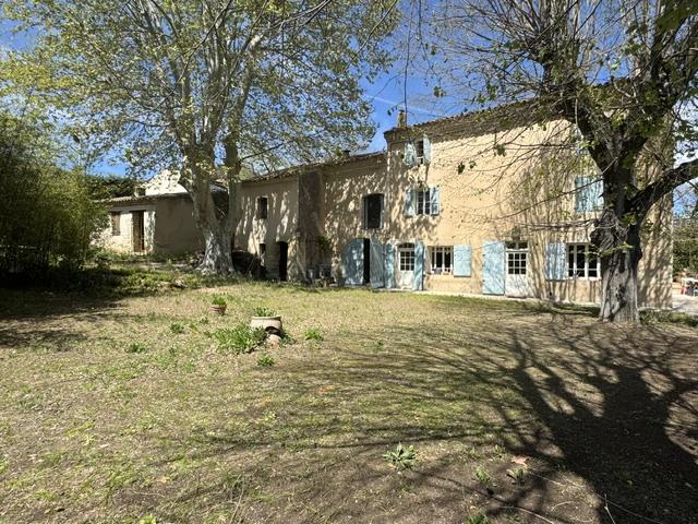 Maison vente à Apt, La Tour-d'aigues