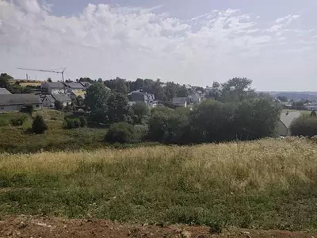 Terrain vente à Saint-Pardoux, La Tour-d'Auvergne
