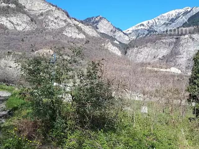Terrain vente à Saint-Jean-de-Maurienne, Hermillon