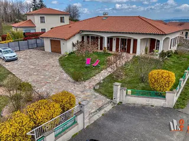 Maison vente à Montbrison, La Tourette