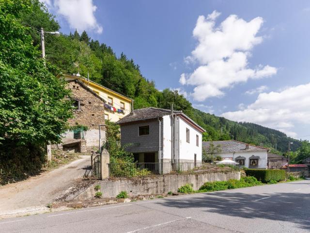 Casa en venta en Cangas Del Narcea, Asturias