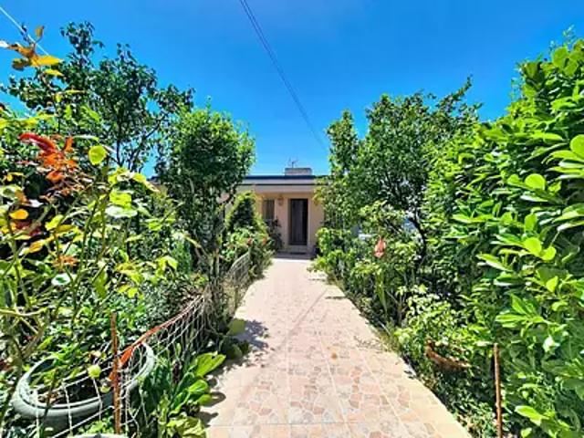 Maison vente à Nice, La Trinité