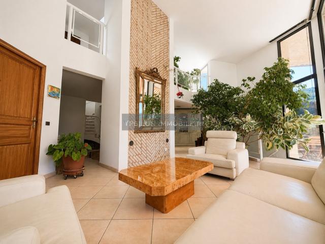 Maison vente à Nice, La Trinité