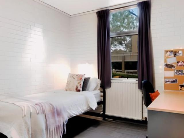 Room for rent in Camerons Creek, Victoria