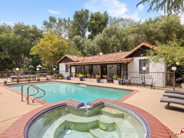 House for sale in Canoga Park, California