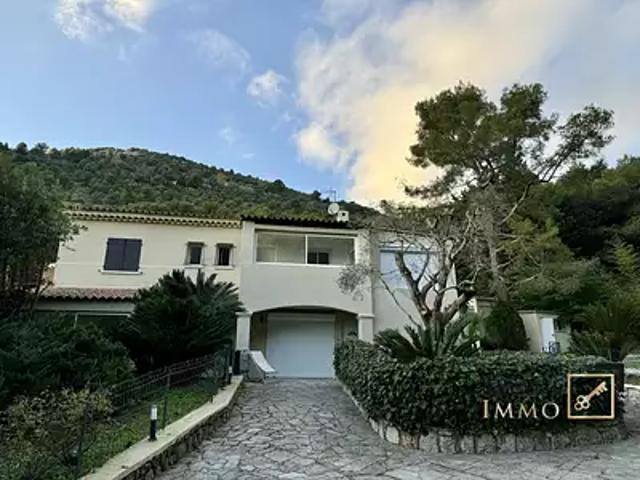 Maison vente à Nice, La Turbie