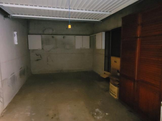 Garage vente à La Valette-du-Var, Var