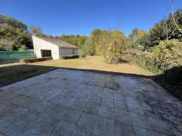 Maison vente à Saint-Jean-d'Angély, La Vergne