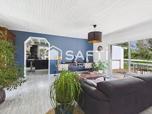 Maison vente à Saint-Jean-d'Angély, La Vergne