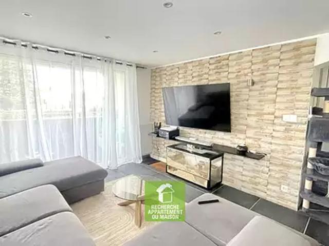 Appartement vente à La Tour-du-Pin, La Verpillière