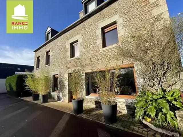 Maison vente à Dinan, Bretagne