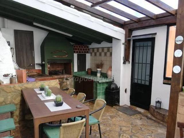Casa en alquiler en Fuentes de Rubielos, Teruel