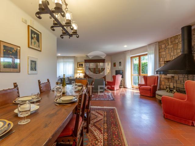 Casa in vendita a Cetona, Toscana