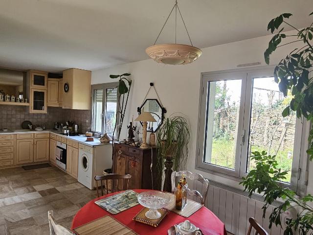 Maison vente à Tours, La Ville-aux-dames