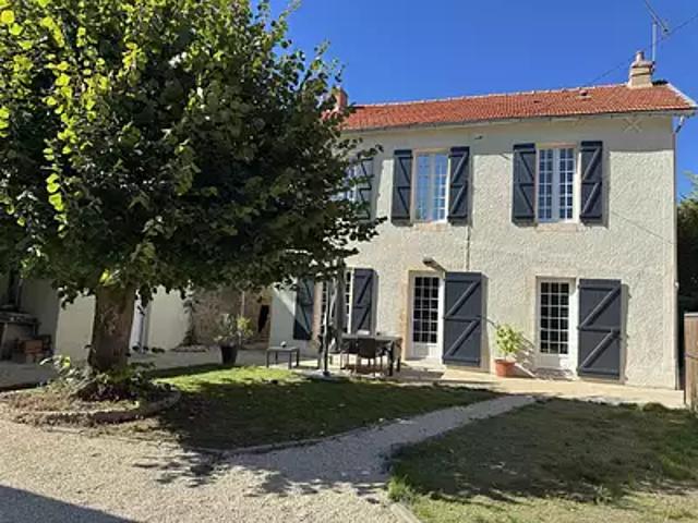 Maison vente à Le Bourg, La Villedieu-du-Clain
