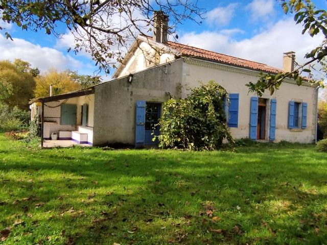 Maison vente à Saint-Jean-d'Angély, La Villedieu