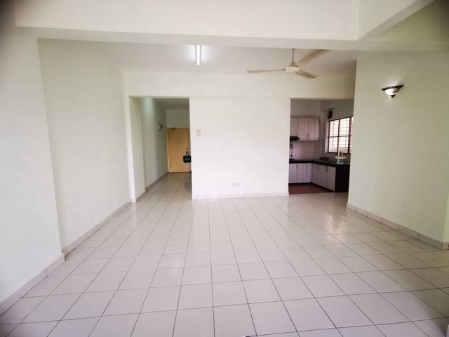 Condominium for rent in Petaling, Subang Jaya