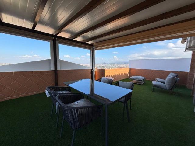 Apartamento en alquiler en San Antonio, Comarca de la Vega de Granada