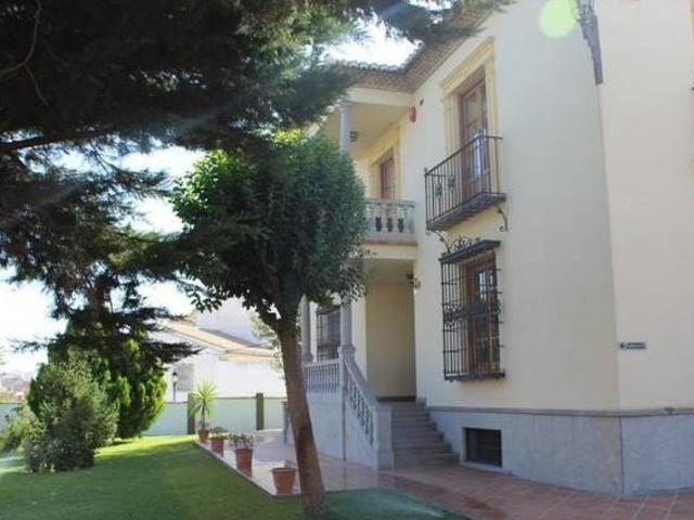 Casa en alquiler en La Zubia