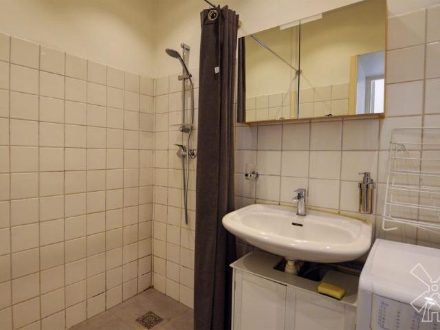 Room te huur in Den Haag, Laakkwartier